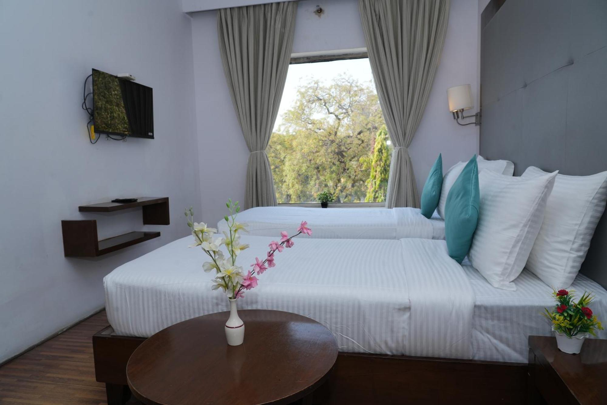 Hotel Clarks Collection Bhavnagar Luaran gambar
